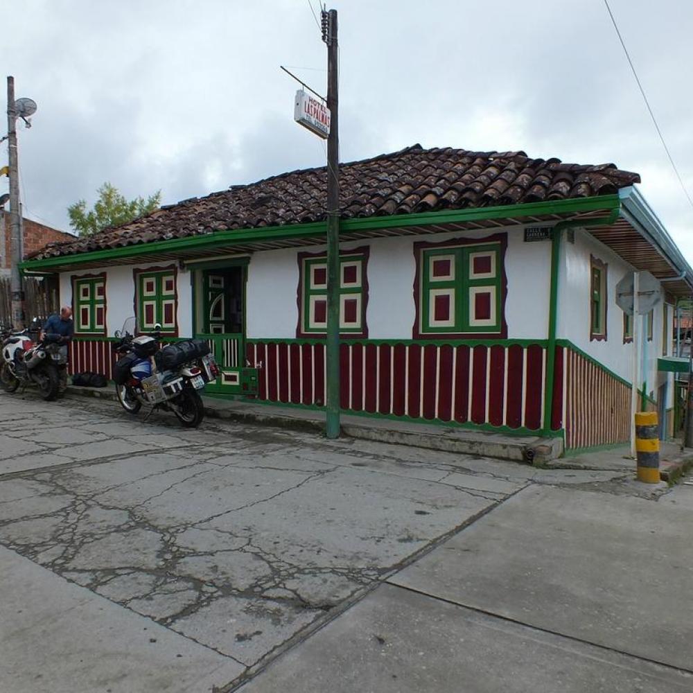 HOSTAL LAS PALMAS
