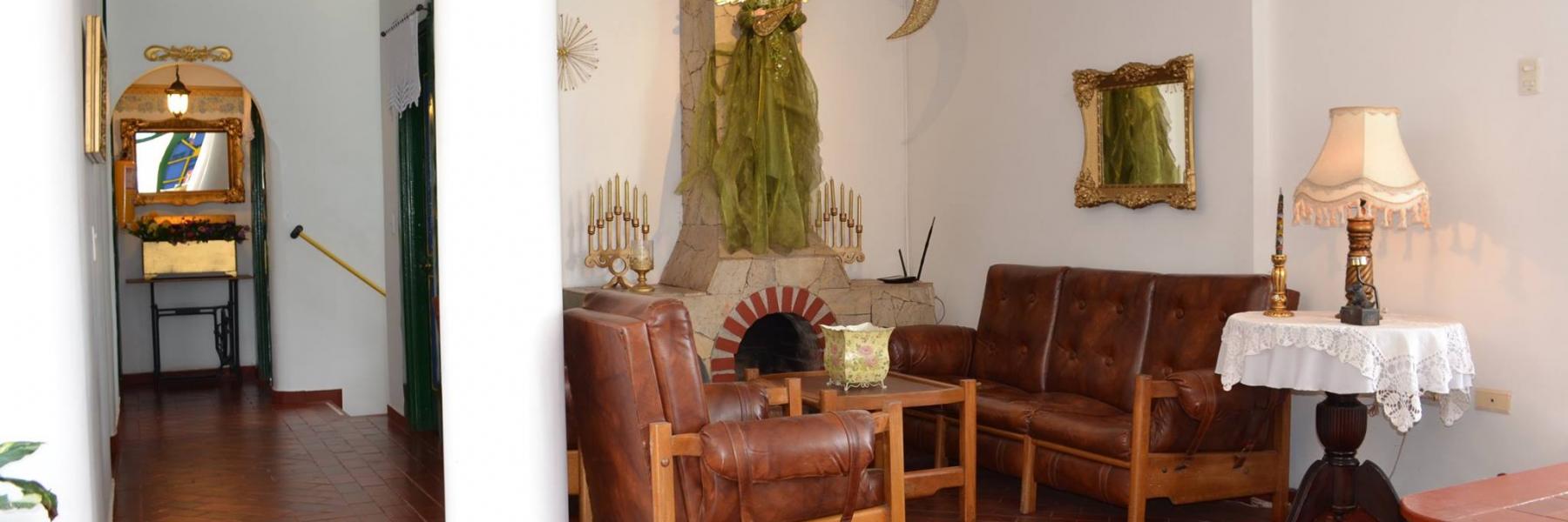 LA POSADA DEL ANGEL
